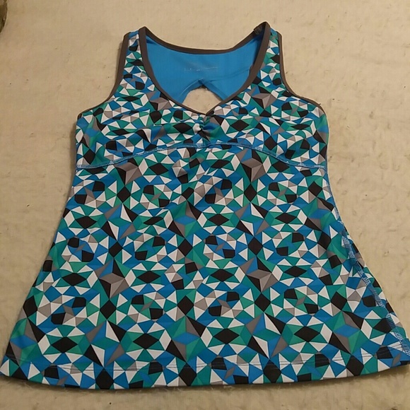 Xersion Tops - Blue & green Xersion athletic tank top size petite small